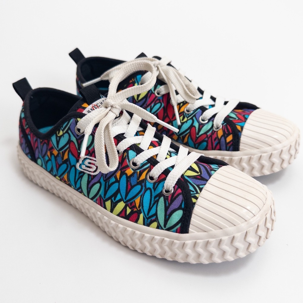 Skechers Colorful Heart-Print Low-Top Sneakers - Blue, Red, Purple - Picture 16 of 16